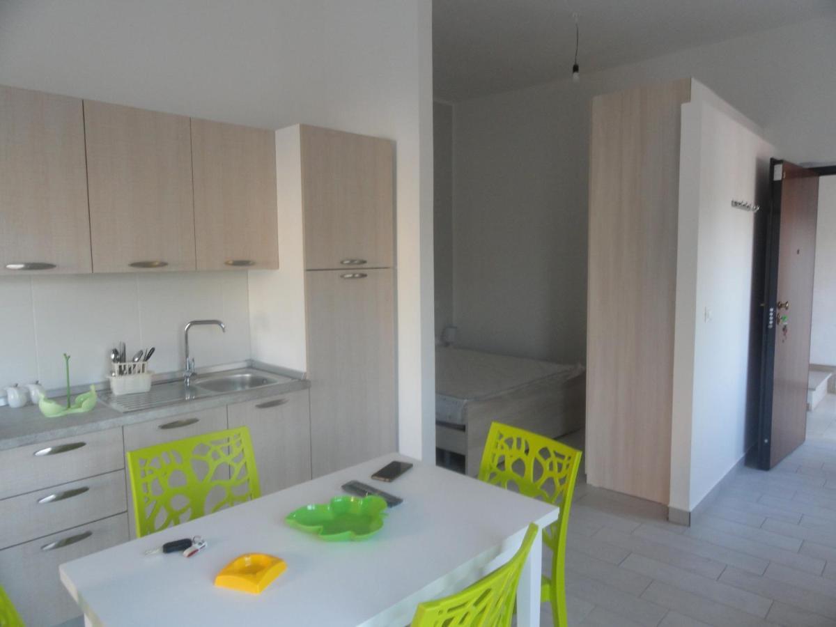 A' Piazzetta Appartamenti Marina di Schiavonea Exterior foto